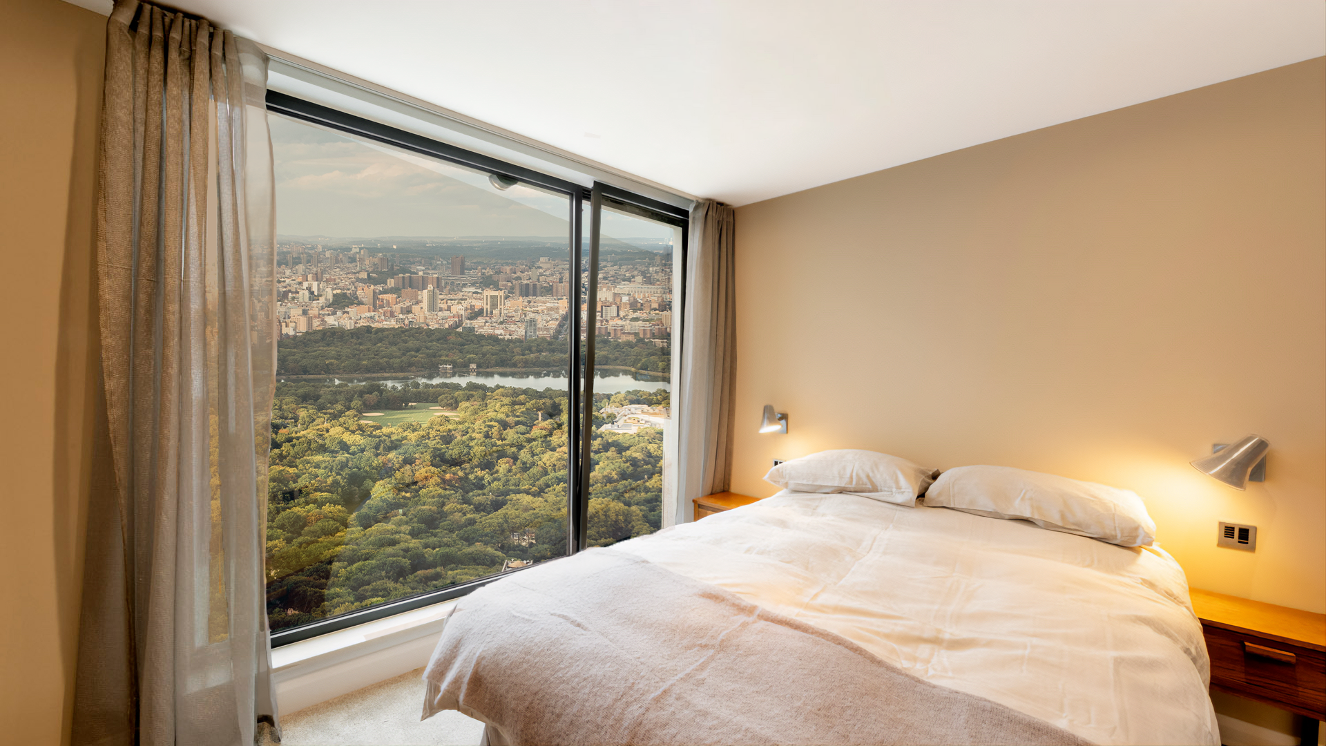 tilt n turn window image
